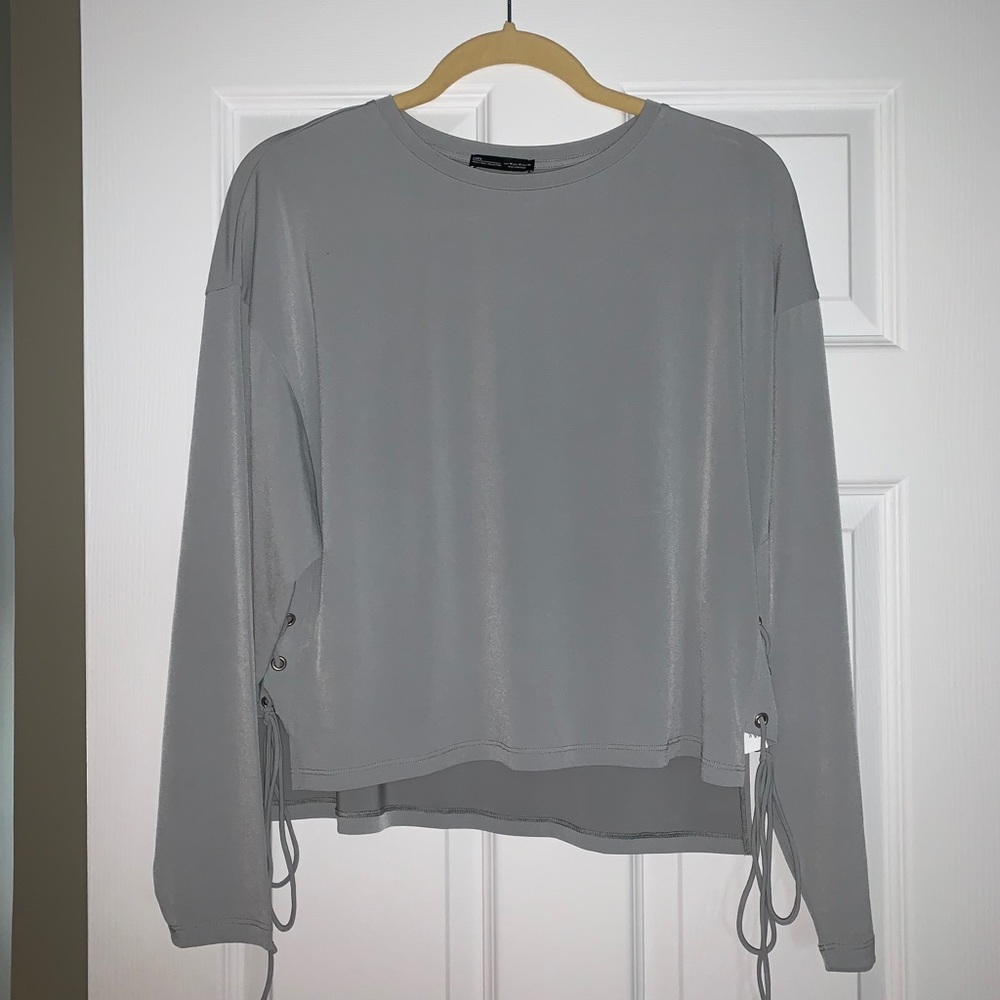 Zara long sleeve grey top